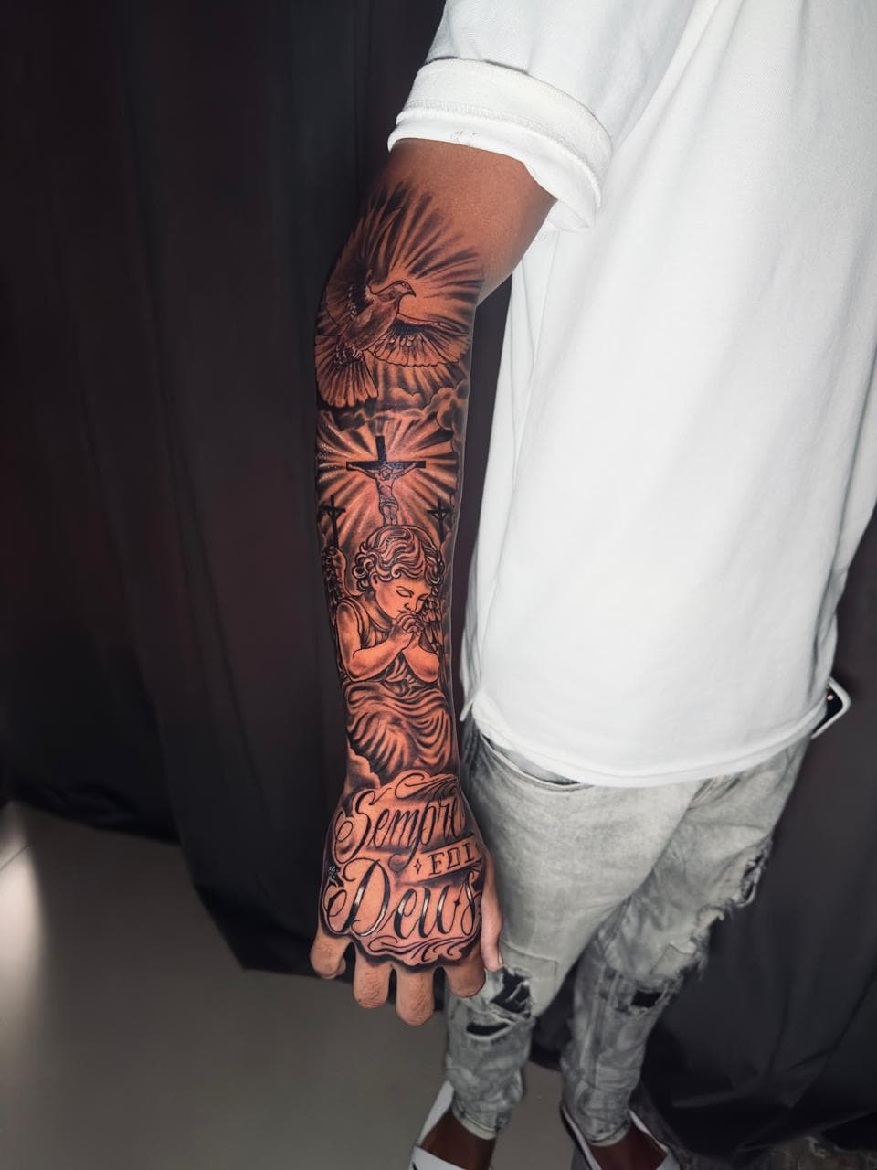 Trabalho 10 de Danadão Tattoo